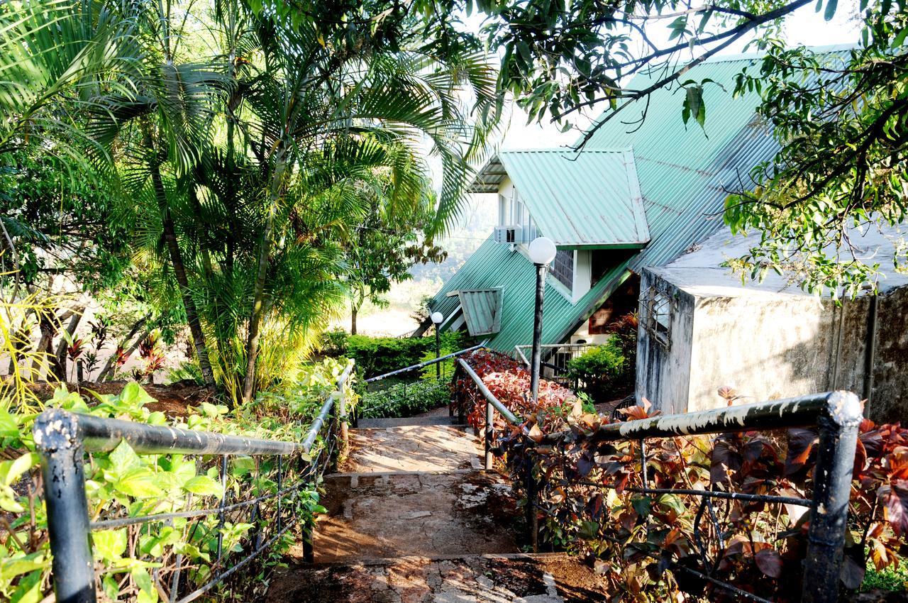 Wind Chalet Koynanagar Luaran gambar